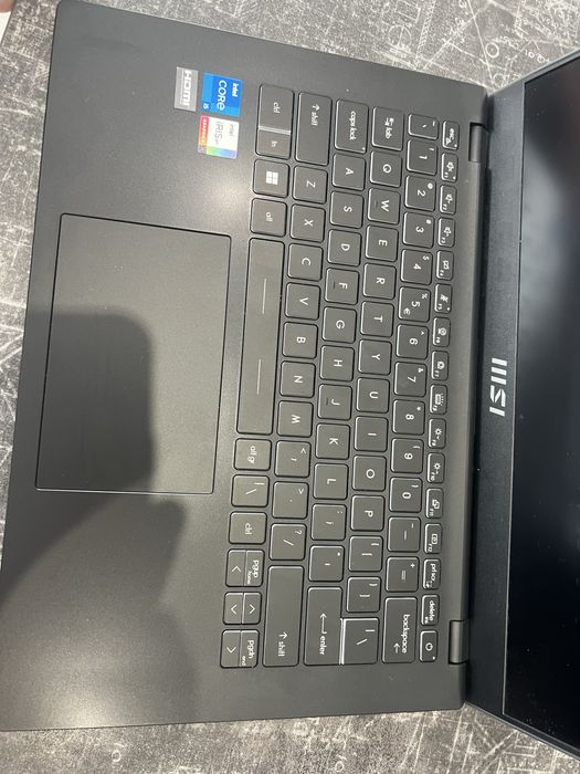 Laptop MSI Modern 14 512gb 16gb i5-1235u