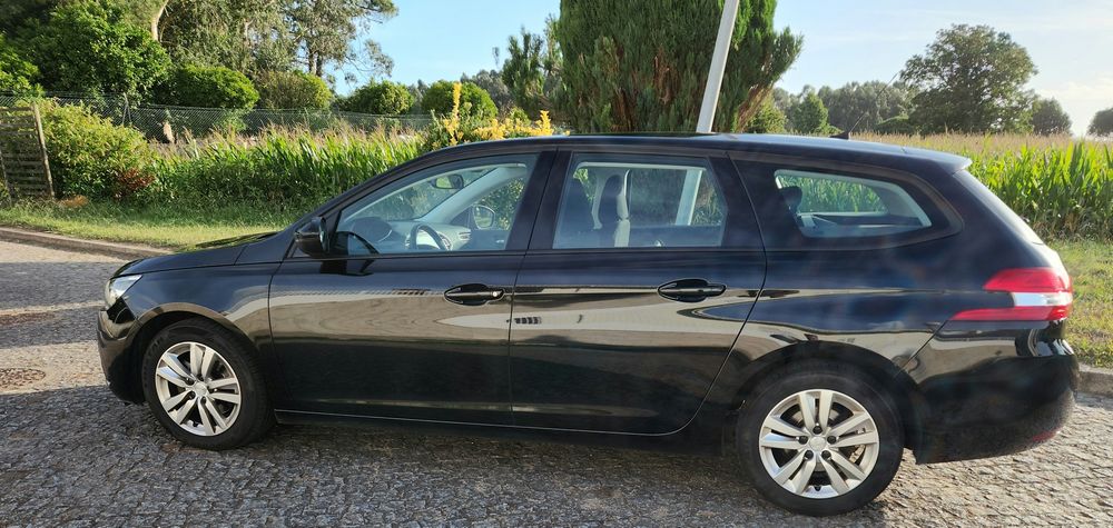 Peugeot 308 SW 1.5 BlueHDi