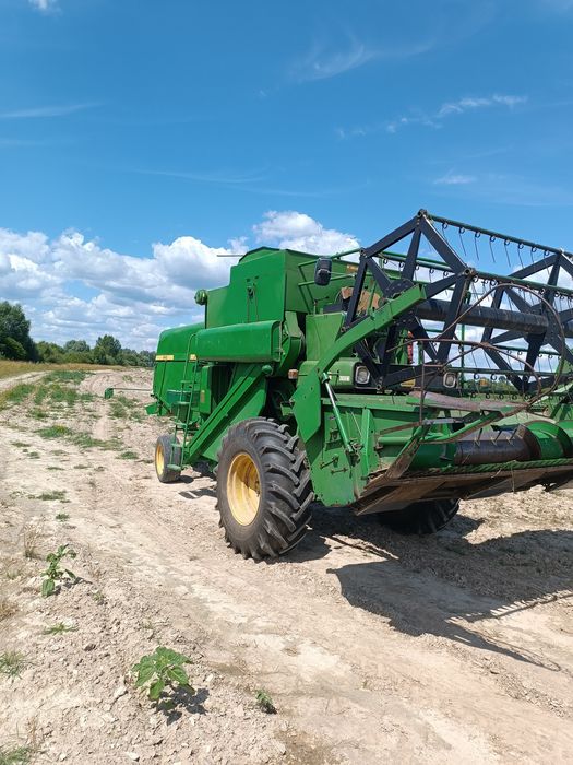 Продам John Deere  942