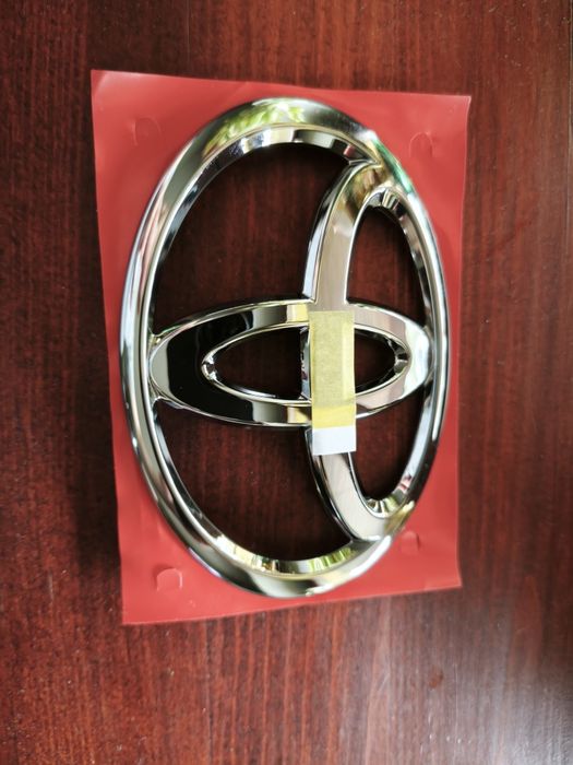 Emblemat, znaczek, logo Toyota