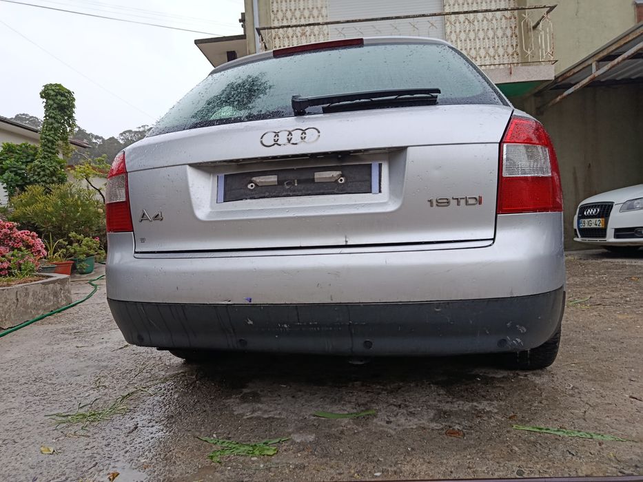 Audi A4 B6 1.9 TDI para peças...