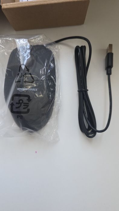 Провідна мишка Amazon Basics USB Нова