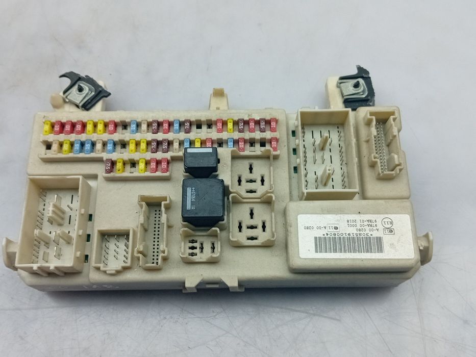 Caixa fusíveis / SAM / BSI FORD Focus II (DA_)