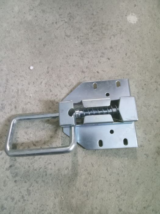 Засув для воріт , дверей