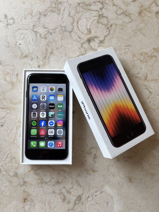 Iphone SE 2022 (3 geração) 64 GB- caixa, fones e capa