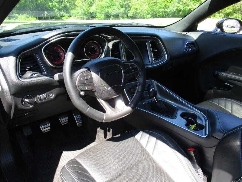 2016 Dodge Challenger SRT Hellcat