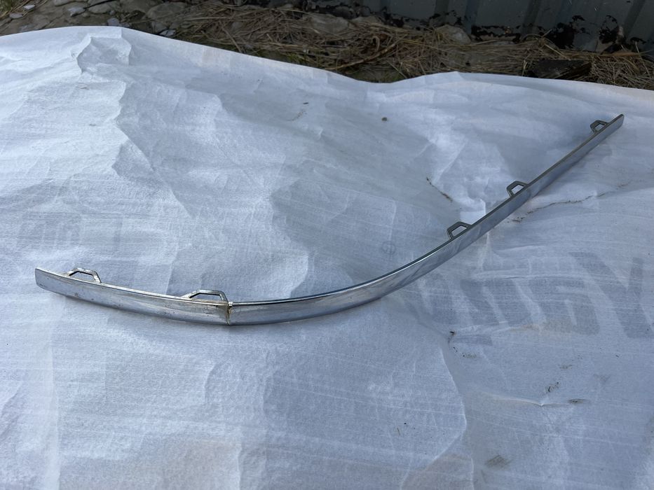 Молдинг заднього бампера Passat B7 універсал, європа