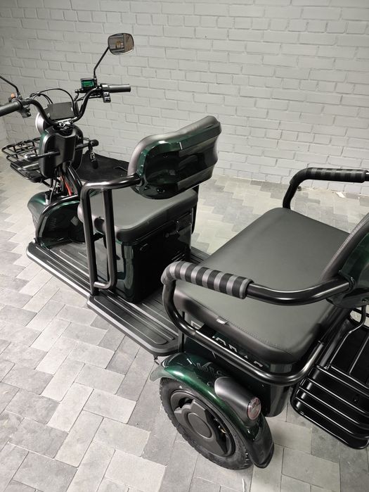 Трицикл Corso Raw Lithium