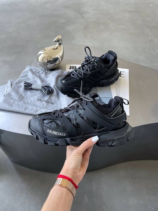 Balenciaga Track черные кроссовки новые женские оригинал полный комплект