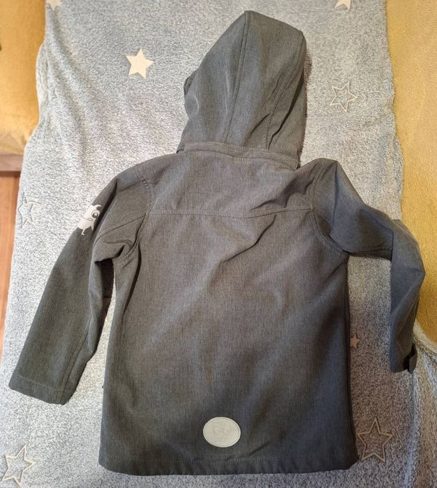 2 Kurtki chłopięce  r.122 softshell/przeciwdeszczowa