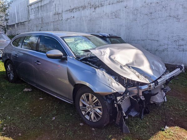 Peugeot 508 SW 1.5 Blue HDI Active Pack | Gasóleo / Nacional / Carros Sinistrados