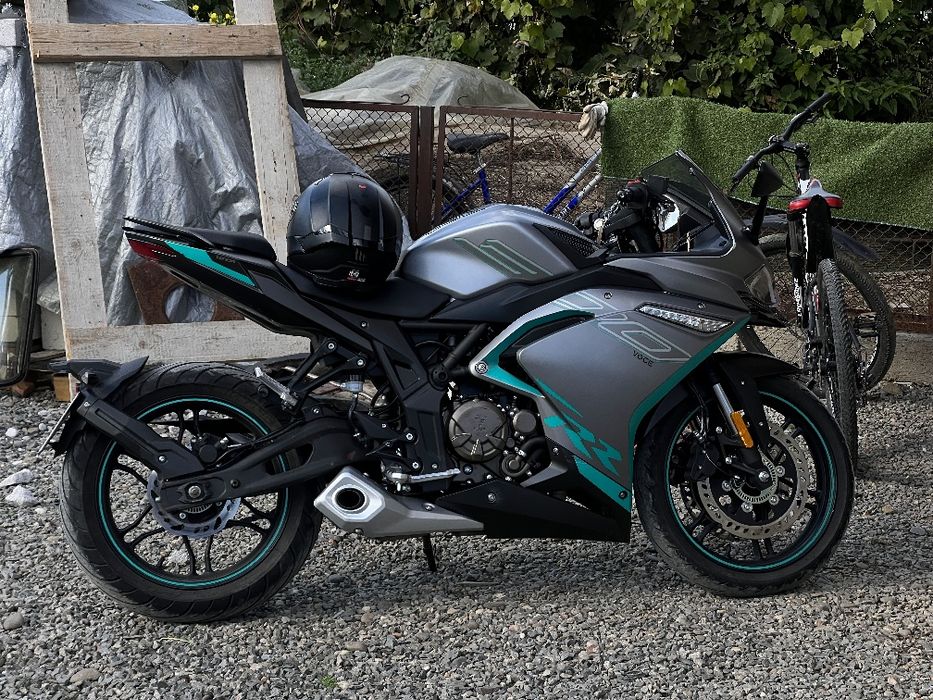 Voge 300RR, сів пойіхав