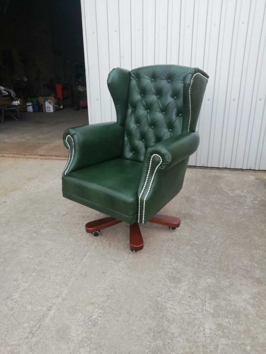 Ремонт, виготовлення та перетяжка м'яких меблів