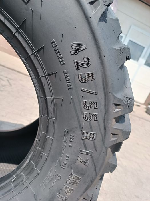 425/55R17 Continental All Ground MPT