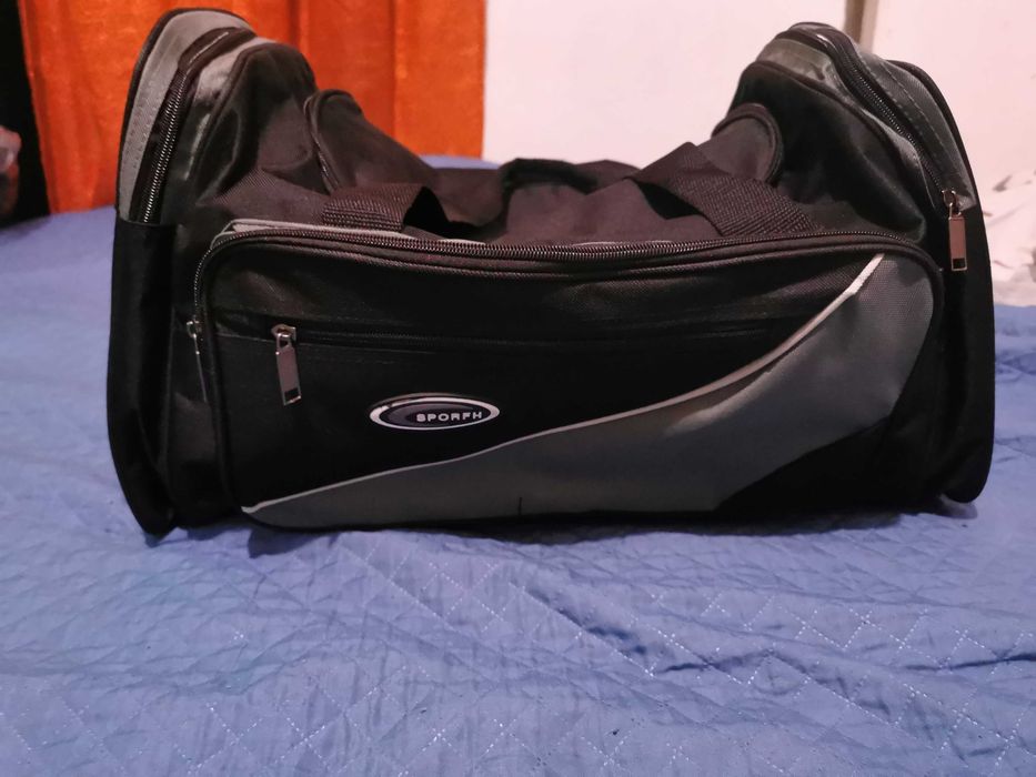 mala de mão desportiva