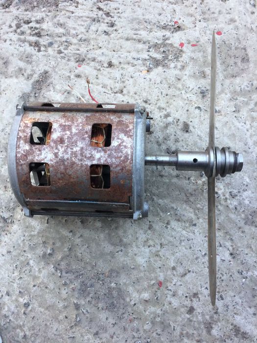 Газонокосилка електрична 220