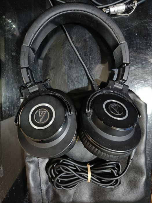 Zestaw słuchawki Audio-Technica ATH-M40x + DAC X3 Pro + SPDIF do PC
Sł