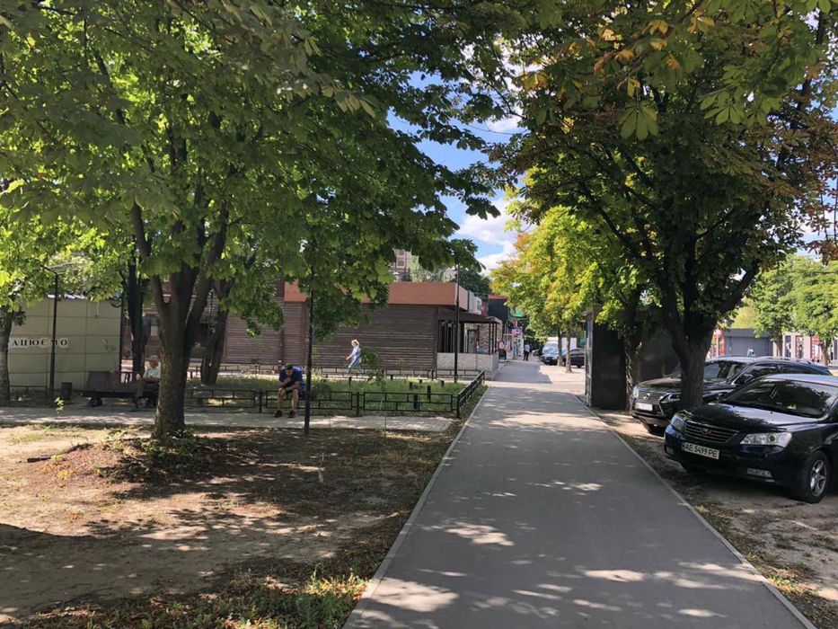 Оренда приміщення магазину Тополя 2 зліва від ринку