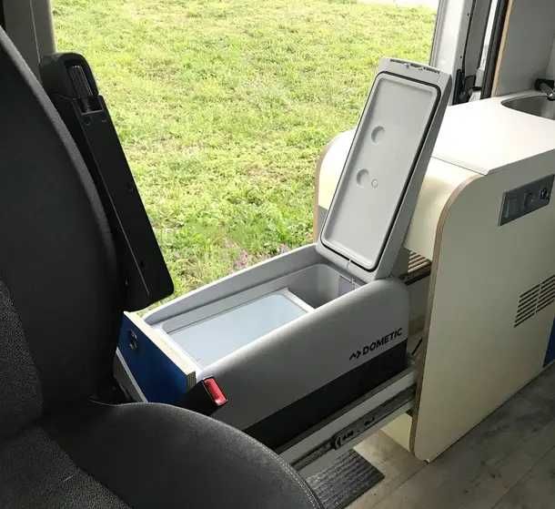 Autocaravana Van - Fiat Ducato 2.0d - Lotação de 4 pessoas