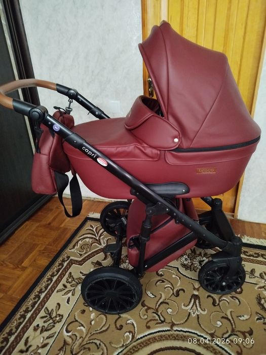 Продам коляску 2 в 1в идеальном состоянии