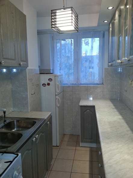 Bezpośrednio wynajmę 2 pok. mieszkanie ul. Batuty przy metro Służew