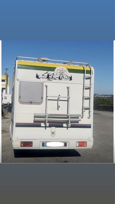 Autocaravana Ducato  Capuchino - 5 passageiros  para viagens ou morada