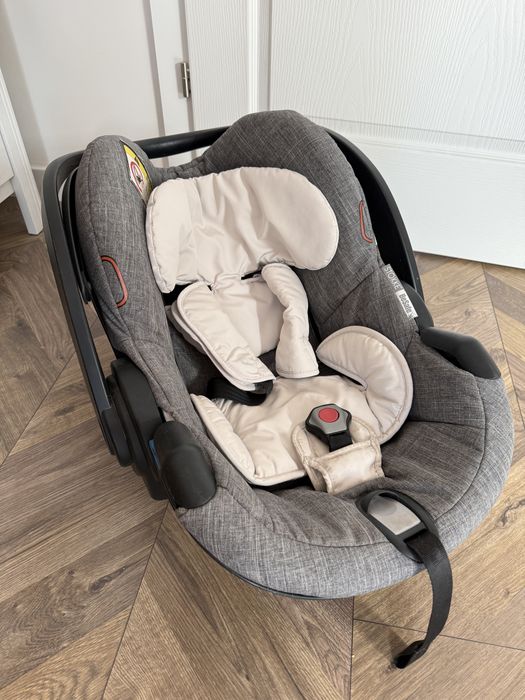 Wózek 3 w 1 Stokke Crusi gondola, spacerowka, nosidełko