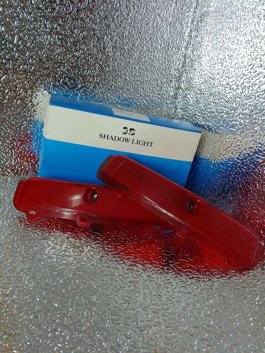 Підсвітка в двері з лого Hyundai