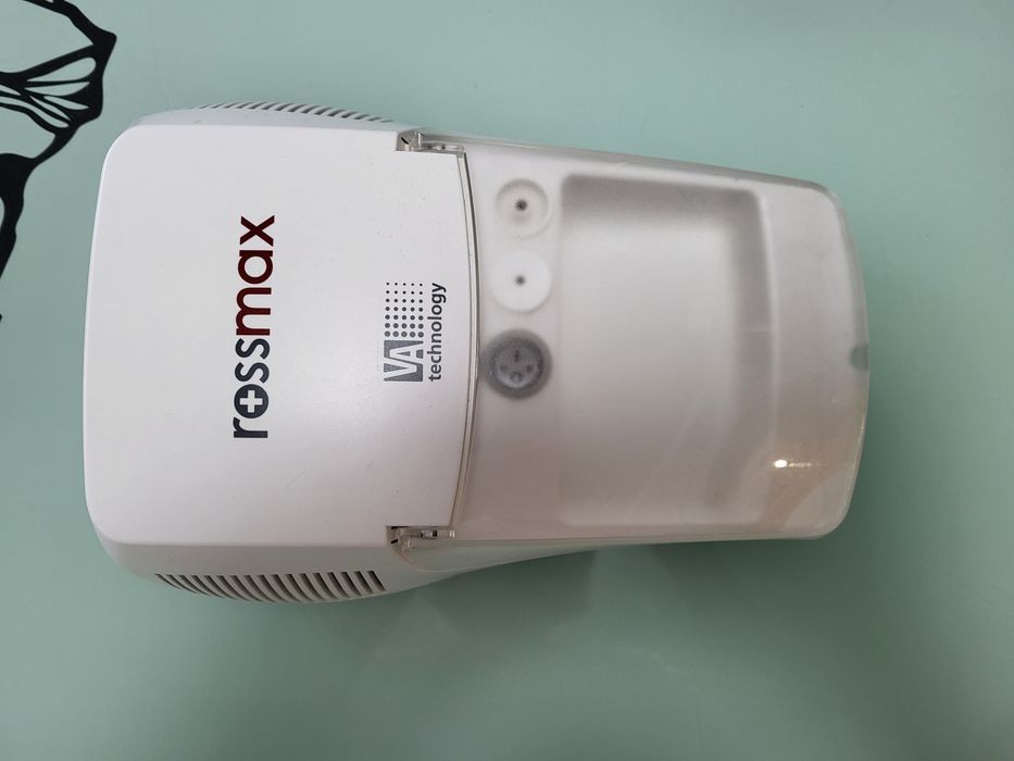 Ингалятор (небулайзер) Rossmax NA100 компрессорный