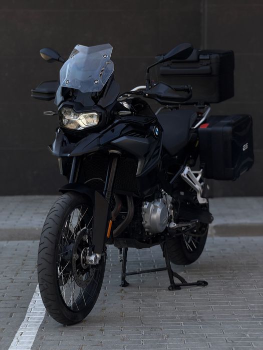 BMW F850GS - Triple Black! Full Extras!