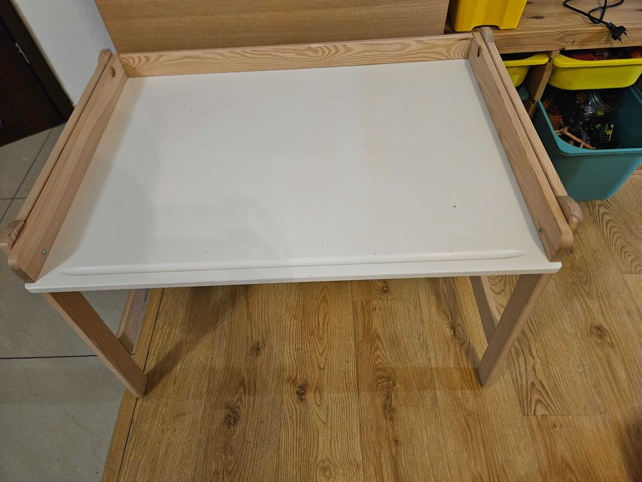 Biurko FLISAT ikea z krzesłem