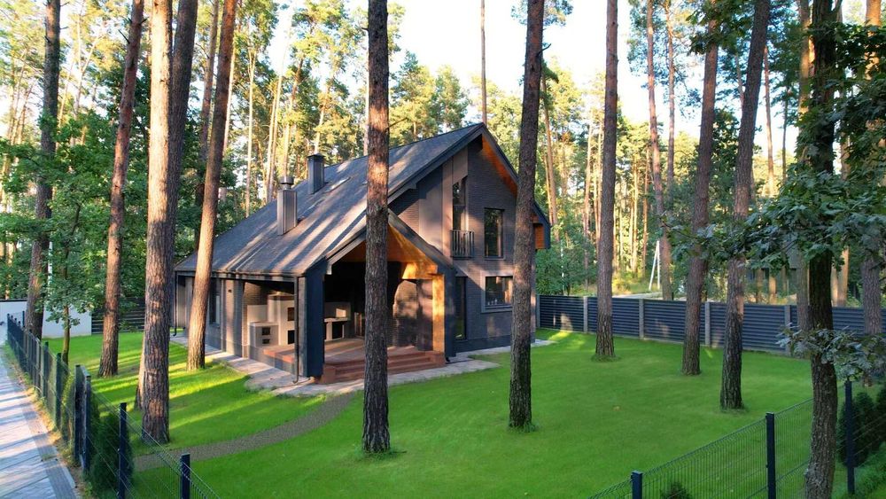 Дизайнерський будинок 160м2 під Києвом в лісі, с. Бобриця, поряд озеро