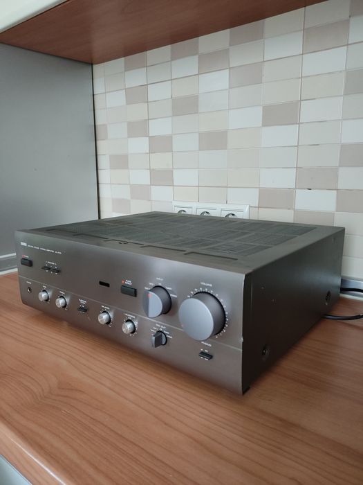 Integrated amplifier Yamaha AX-570