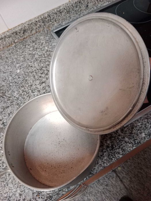 Tachos de metal - marca Meu Lar