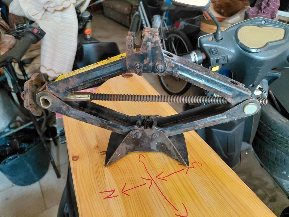 Macaco para automóvel ligeiro