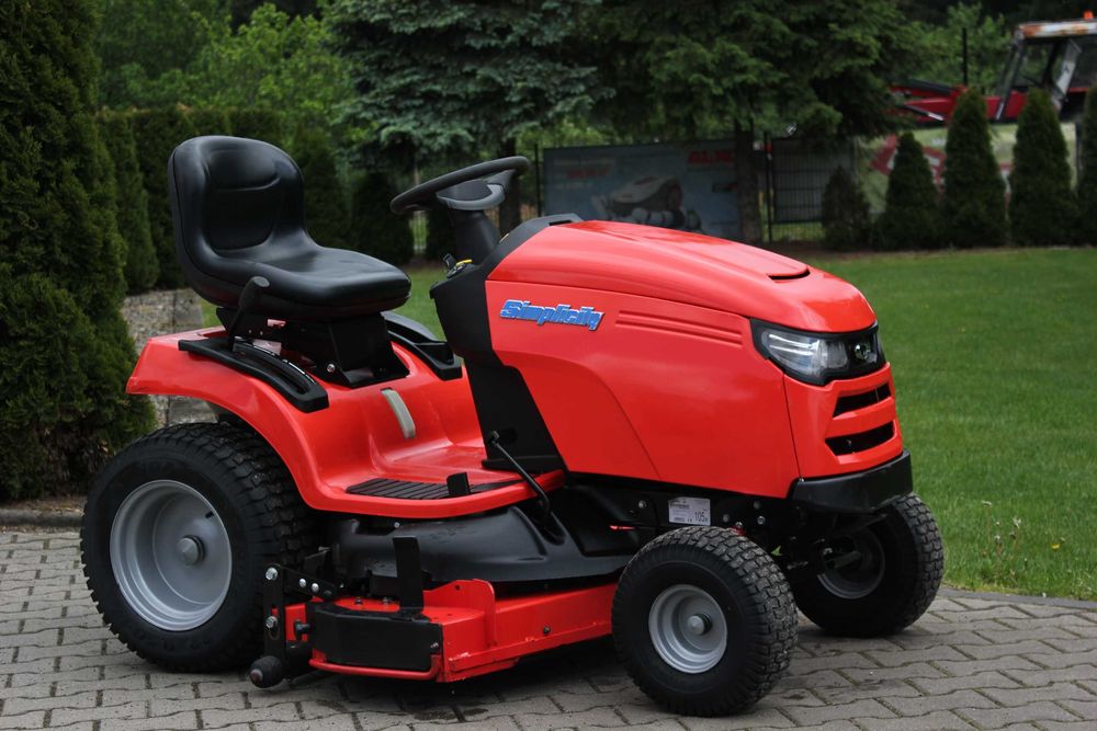 Simplicity 23 hp  Traktorek kosiarka