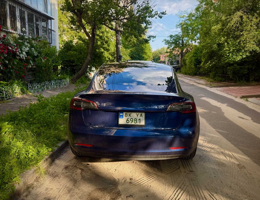 Tesla Model 3 оренда з правом викупу