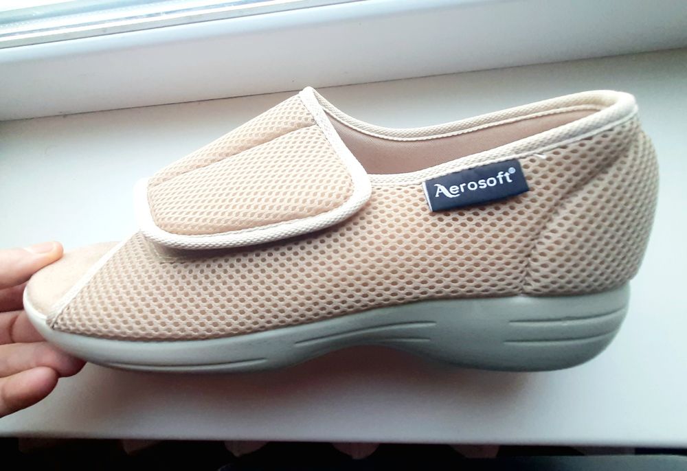 Нові ортопедичні туфлі/сандалії Aerosoft (Німеччина), р. 42