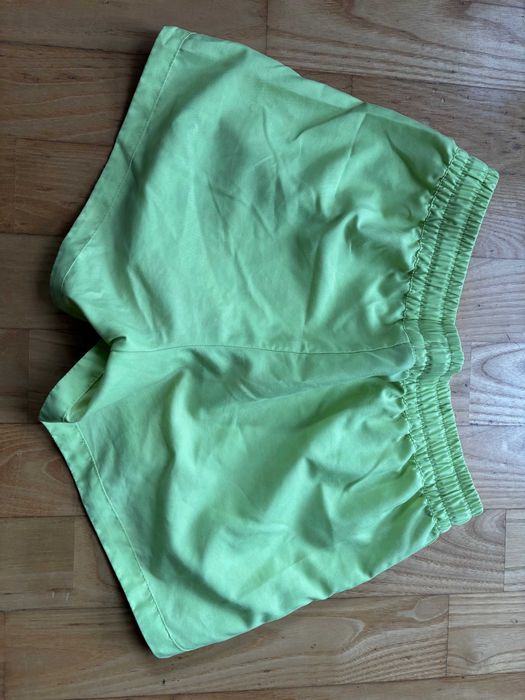 Shorty dziecięce (rozmiar 152) marki Reima