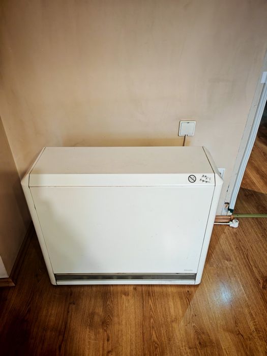 Piec akumulacyjny Dimplex VFMi 20C (2kW) i 30C (3kW) – Komplet, Sprawne