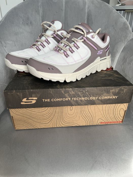 Buty damskie Skechers Summits AT - Artists Bluff biało-fioletowe