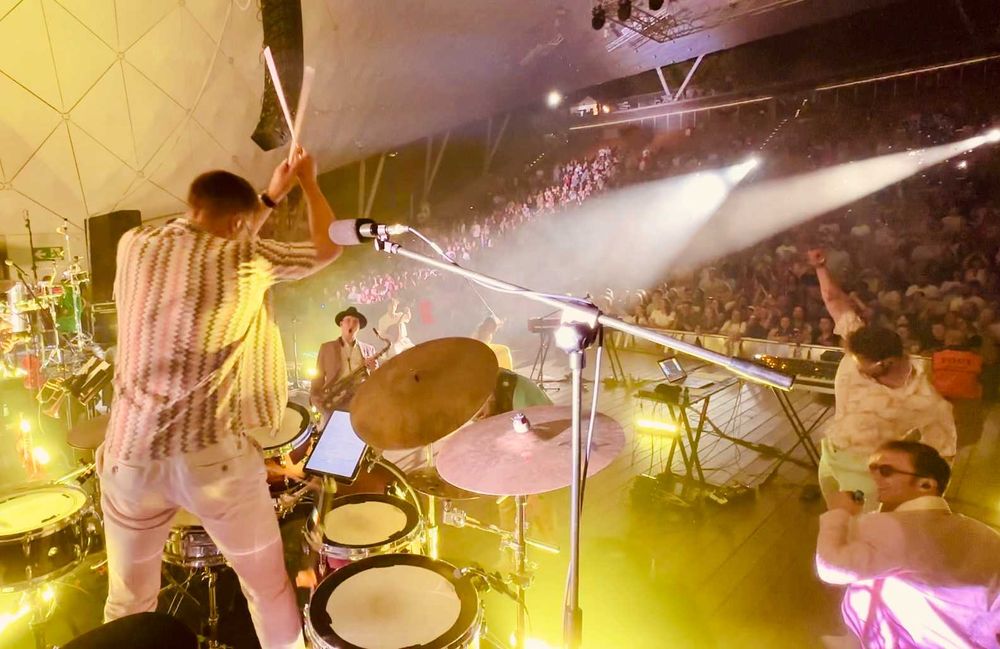 Lekcje Perkusji, Biały Prądnik