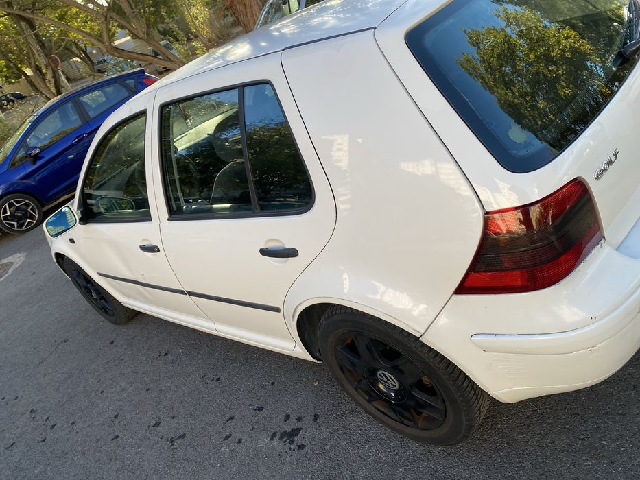 Volkswagen Golf 4 à Venda – Económico, Confortável e Fiável — photo 2