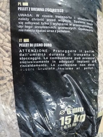 Pellet 40 z   dębowo-bukowy, lider wśród pelletu. 11 02.2025 na stanie
