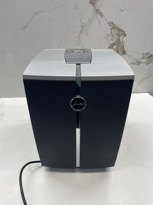 Кавомашина Jura Impressa J5