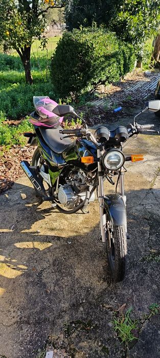 Mota sym 125 sem afazeres