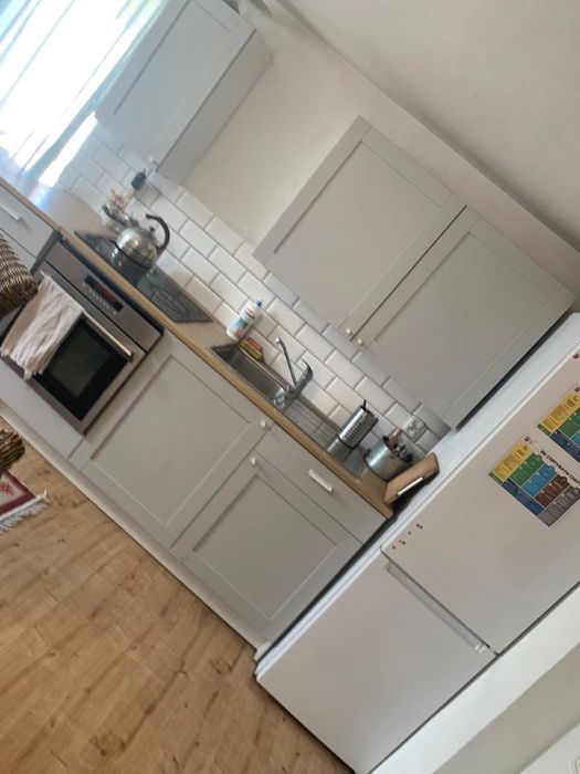 Pokoje z łazienkami dla pracowników  5 min od fabryki Mercedesa