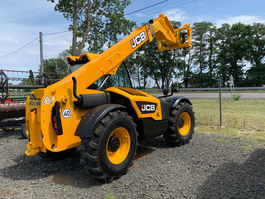 Телескопічний навантажувач JCB 531-70