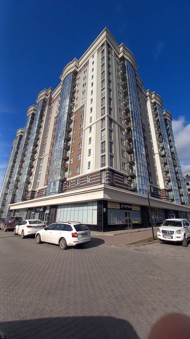 ЖК"Над Бугом".Центр.Є інші варіанти.