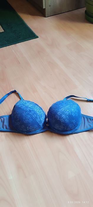 Biustonosz usztywniany Vivance push up